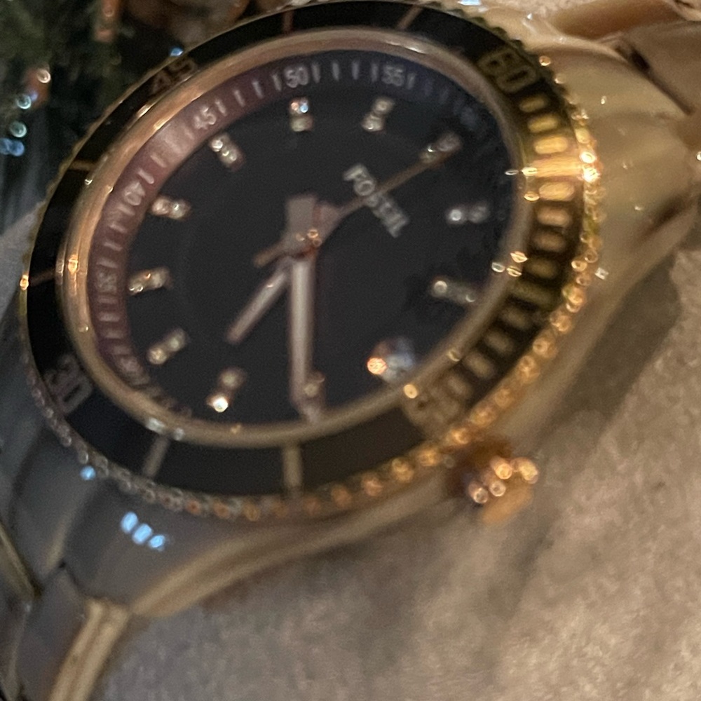 Fossil Watch With Multi Color Band - image 3